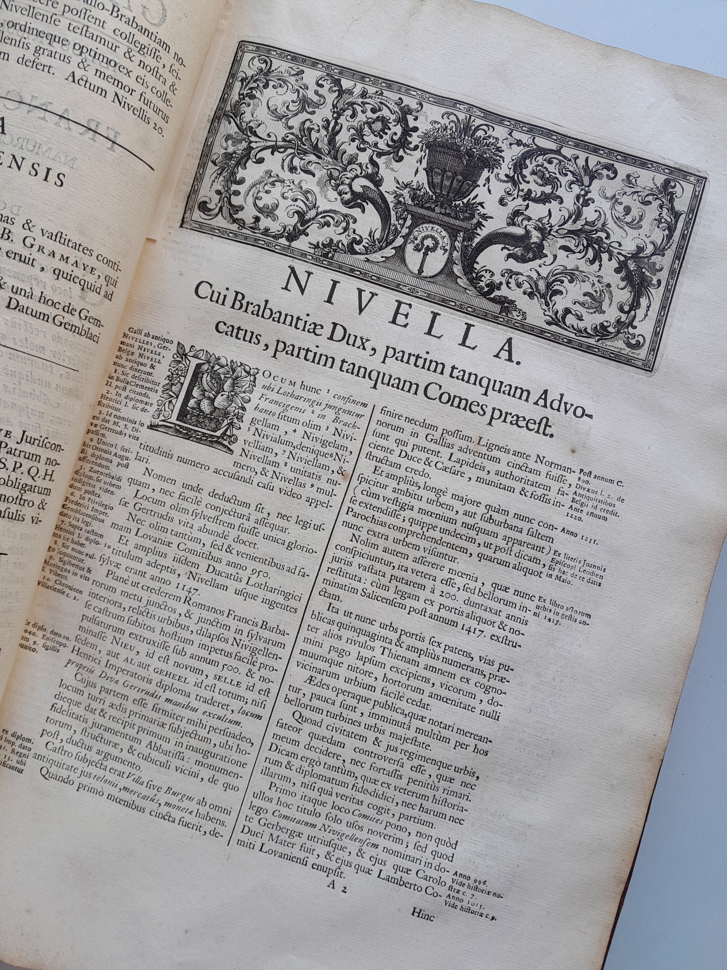 HISTORIA DE BÉLGICA Y SUS ANTIGÜEDADES - JEAN BAPTISTE GRAMAYE (AEGIDIUM DENIQUE, 1708)