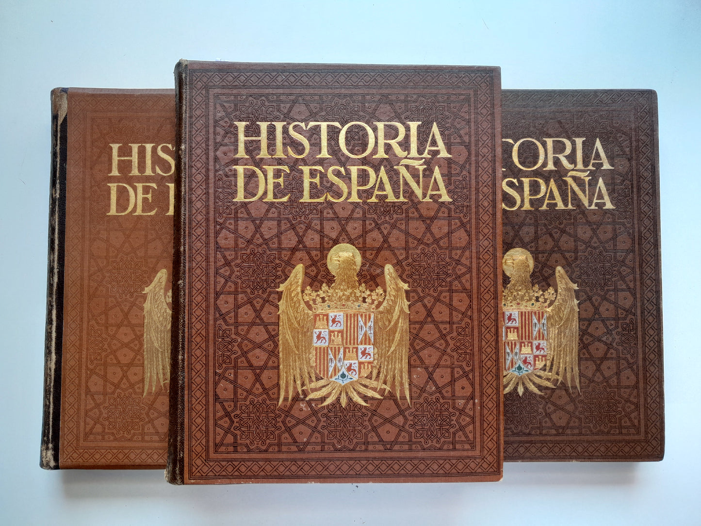 HISTORIA DE ESPAÑA (COMPLETA 3 TOMOS) - MIGUEL S. OLIVER (M. SEGUÍ, c.1920)