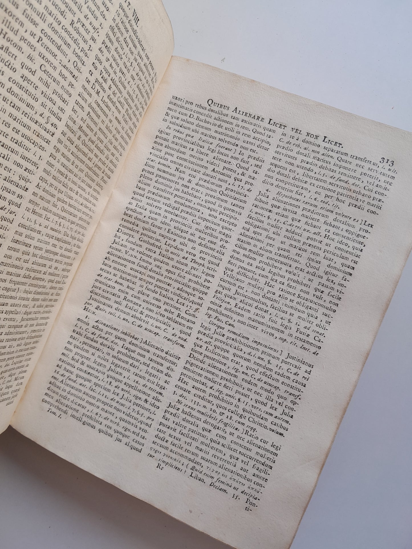 INSTITUTIONUM IMPERIALIUM (COMPLETA 2 TOMOS) - ARNOLDI VINNII I.C. (BENEDICTO MONFORT, 1786)