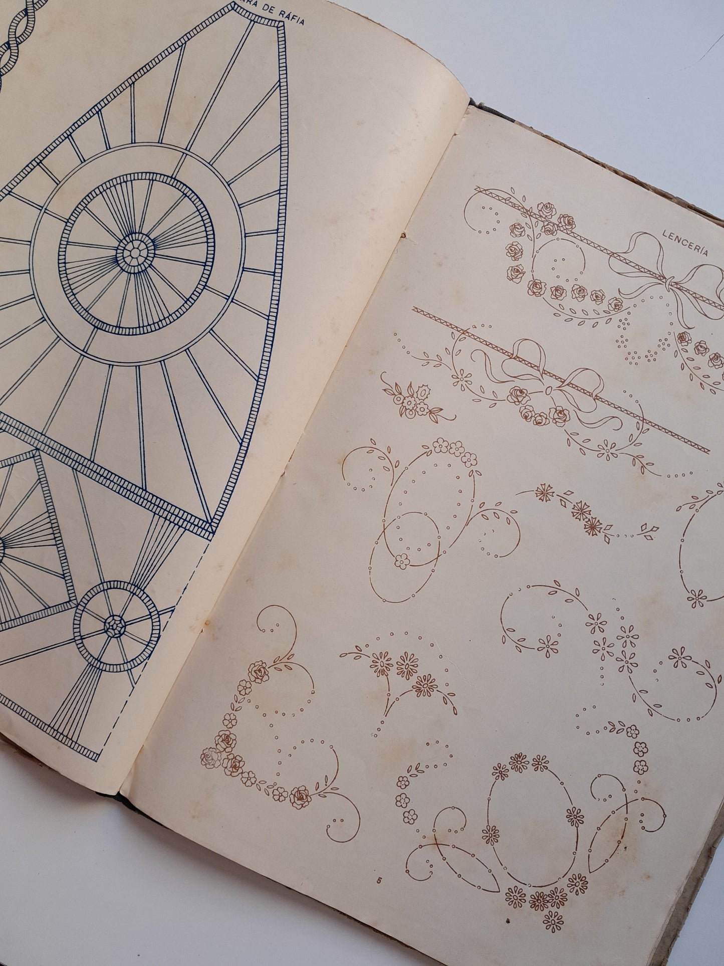 LABORES SELECTAS (6 CUADERNOS) (SALVATELLA, c.1940)