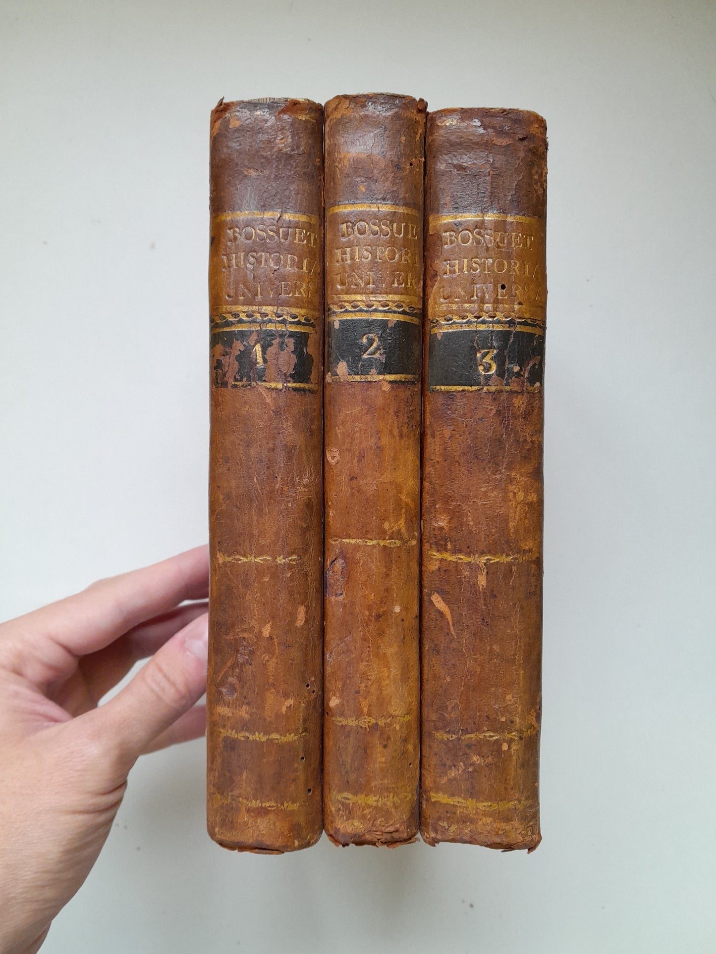 DISCURSO SOBRE LA HISTORIA UNIVERSAL (COMPLETA 3 TOMOS) - BOUSSET (ANDRÉS ORTEGA, 1767-69)