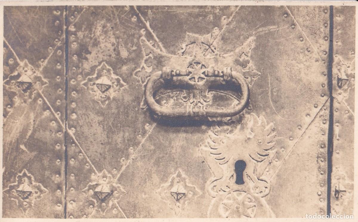 TARRAGONA - CATEDRAL. DETALLE DE LA PUERTA