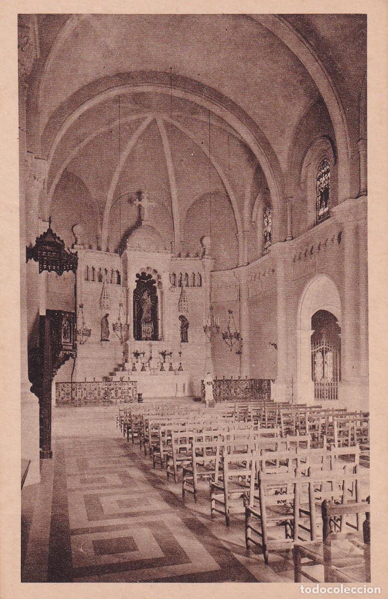 SABADELL - SANTUARIO DE NUESTRA SEÑORA DE LA SALUD. INTERIOR DEL TEMPLO