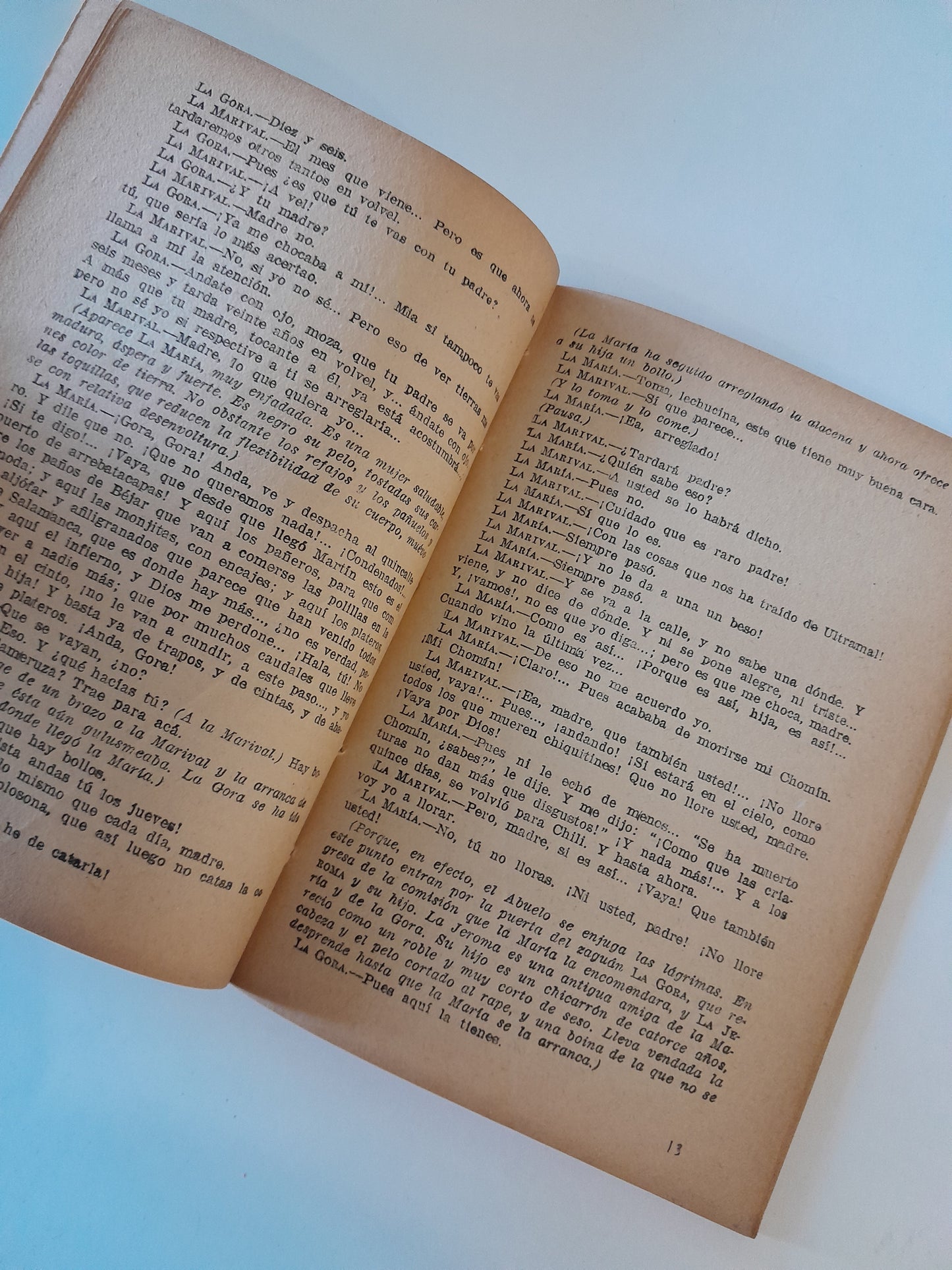 REVISTA DE TEATRO LA FARSA: LA LOBA, DE CEFERINO R. AVECILLA Y MANUEL MERINO - AÑO 3, NÚM. 109 (12 OCTUBRE 1929)