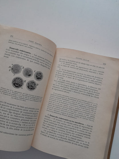 ELEMENTOS DE HISTOLOGÍA NORMAL Y DE TÉCNICA MICROGRÁFICA - SANTIAGO RAMÓN Y CAJAL (TIP.ARTÍSTICA 1926)