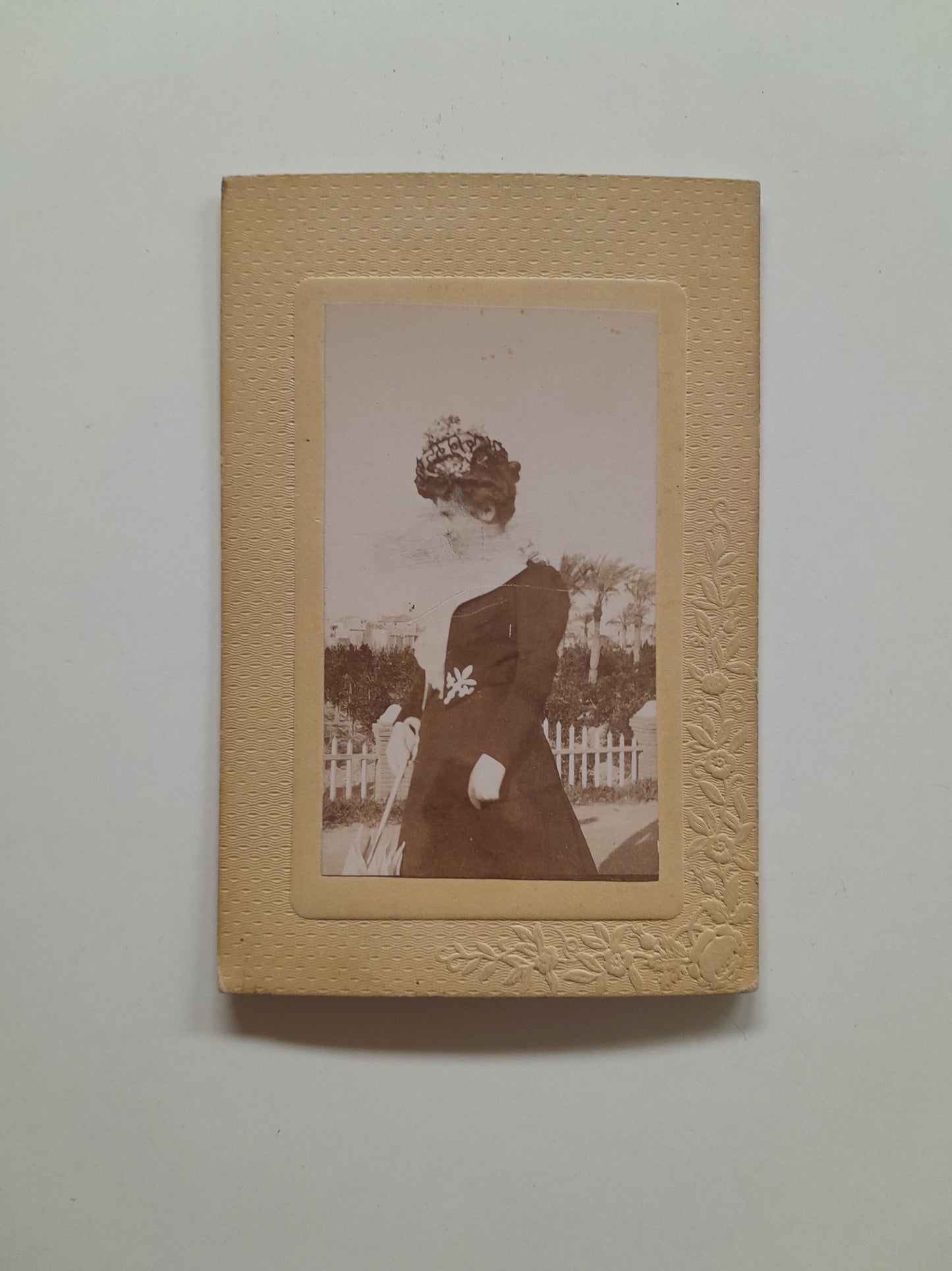 RETRATO DE MUJER (c.1900)