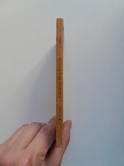 EDUCACIÓ DELS MINYONS - MOSSÈN BALDIRI REIXACH (ILUSTRACIÓ CATALANA, 1923)