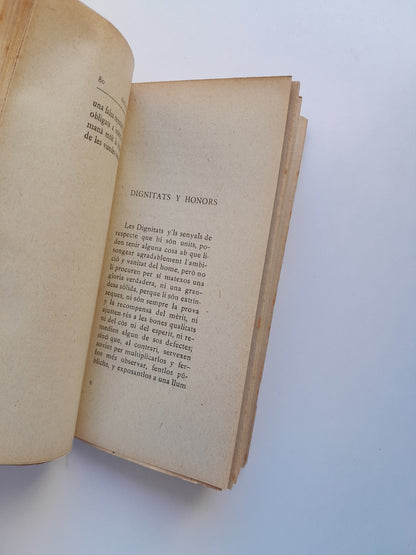 EDUCACIÓ DELS MINYONS - MOSSÈN BALDIRI REIXACH (ILUSTRACIÓ CATALANA, 1923)