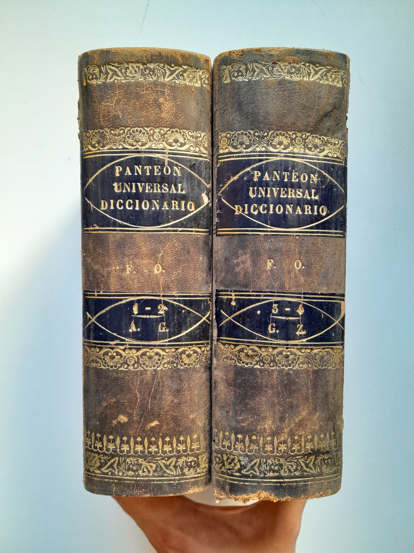 EL PANTEÓN UNIVERSAL. DICCIONARIO HISTÓRICO (COMPLETA 2 TOMOS) - WENCESLAO AYGUALS DE IZCO (IMP. AYGUALS DE IZCO HNOS., 1853)