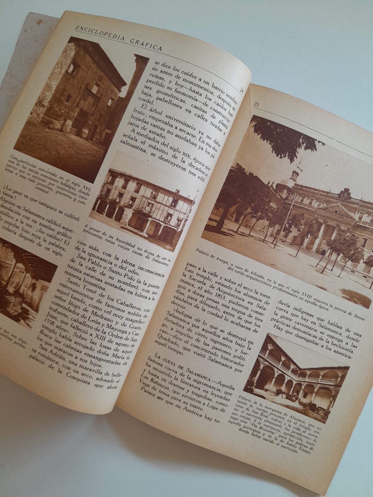 ENCICLOPEDIA GRÁFICA. SALAMANCA (CERVANTES, c.1940)