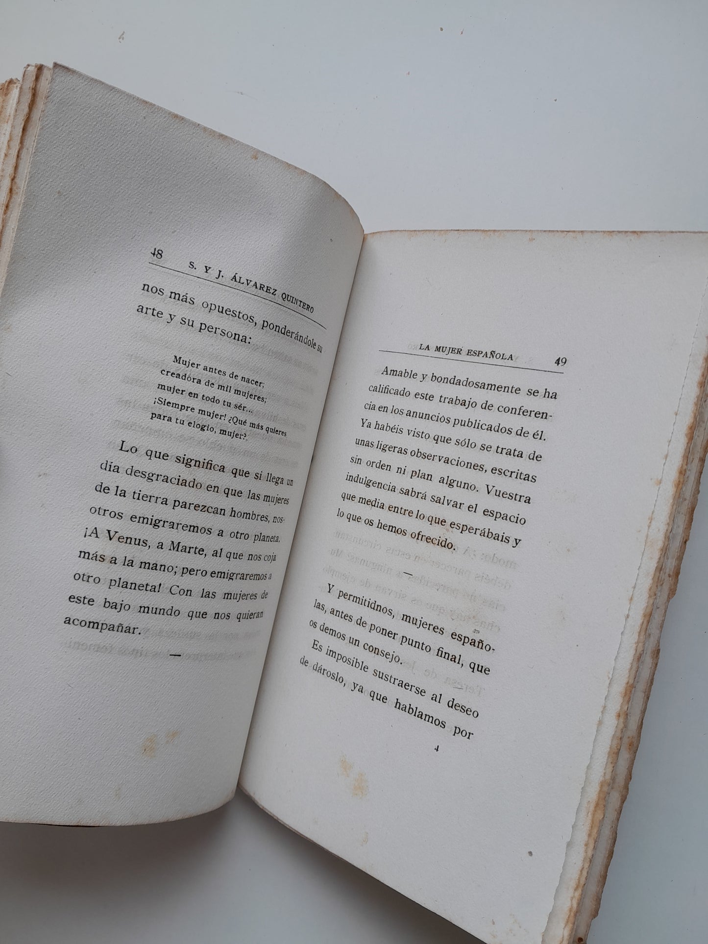 LA MUJER ESPAÑOLA - S. Y J. ÁLVAREZ QUINTERO (BIBLIOTECA HISPANIA, c.1920)