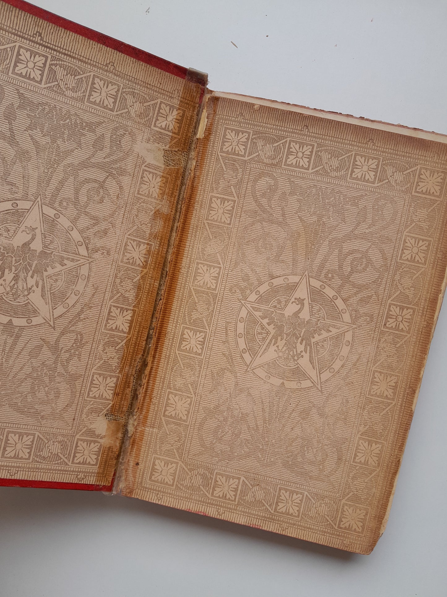 LA LEYENDA DEL REY BERMEJO - RODRIGO AMADOR DE LOS RÍOS (DANIEL CORTEZO Y CIA, 1890)