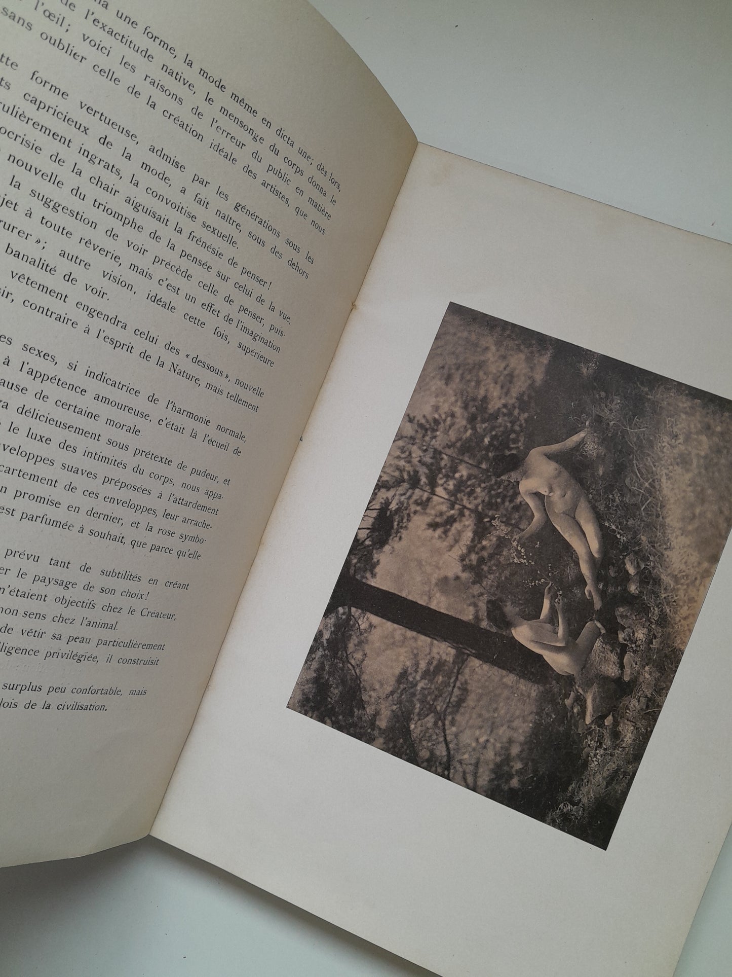 L'ACADÉMIE EN PLEN AIR - EMILE BAYARD (c.1910)