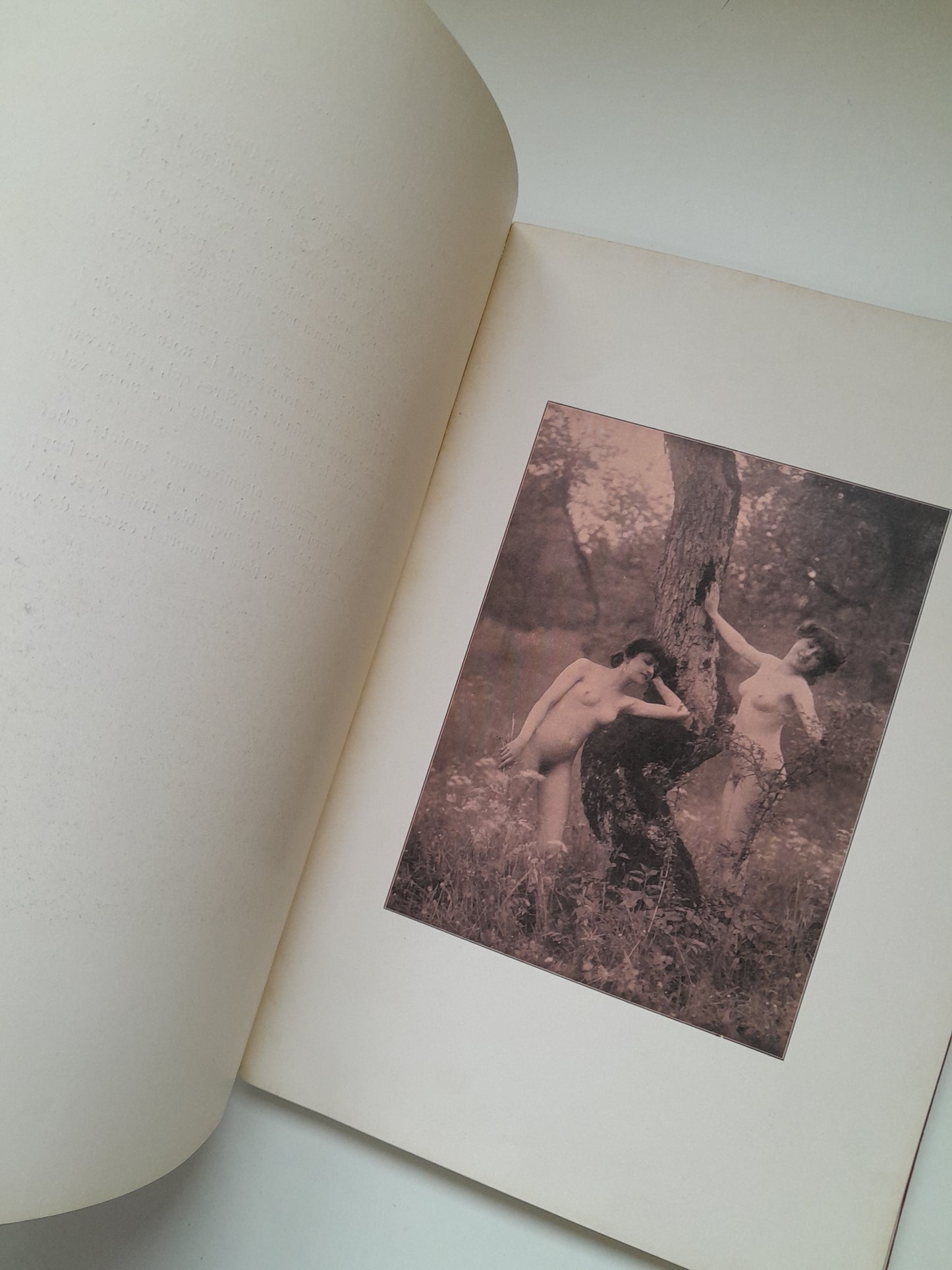 L'ACADÉMIE EN PLEN AIR - EMILE BAYARD (c.1910)