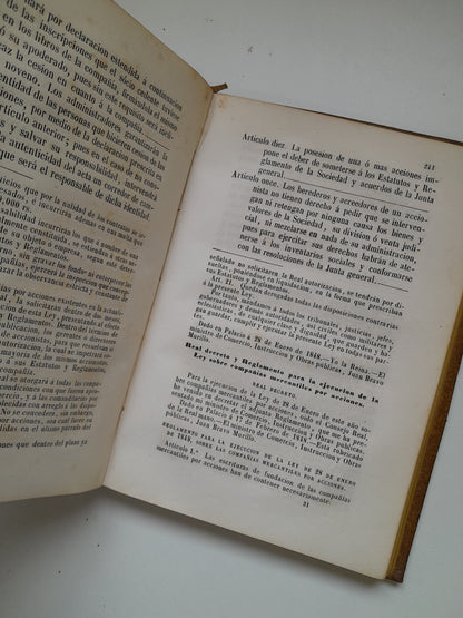 COLECCIÓN DE FORMULARIOS DE ESCRITURAS - COLEGIO DE NOTARIOS DE VALENCIA (EL VALENCIANO, 1862)