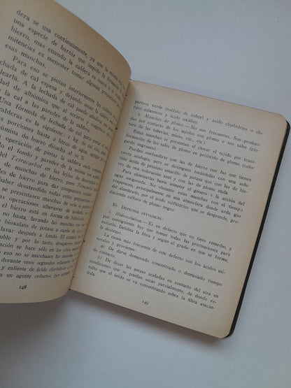 MANUAL DEL TINTORERO - IBÉRICA DE INDUSTRIAS QUÍMICAS (1926)