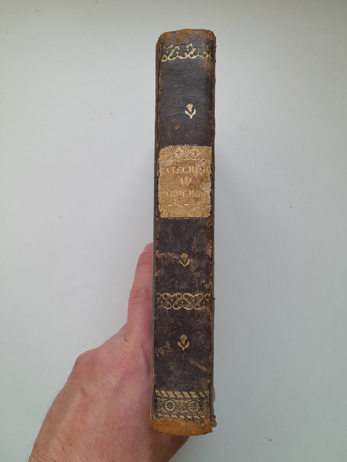CATECHISMUS AD PAROCHOS EX DECRETO SACROSANCTI CONCILII TRIDENTINI PII V. PONT. MAX. (VDA. FIGARO, 1849)