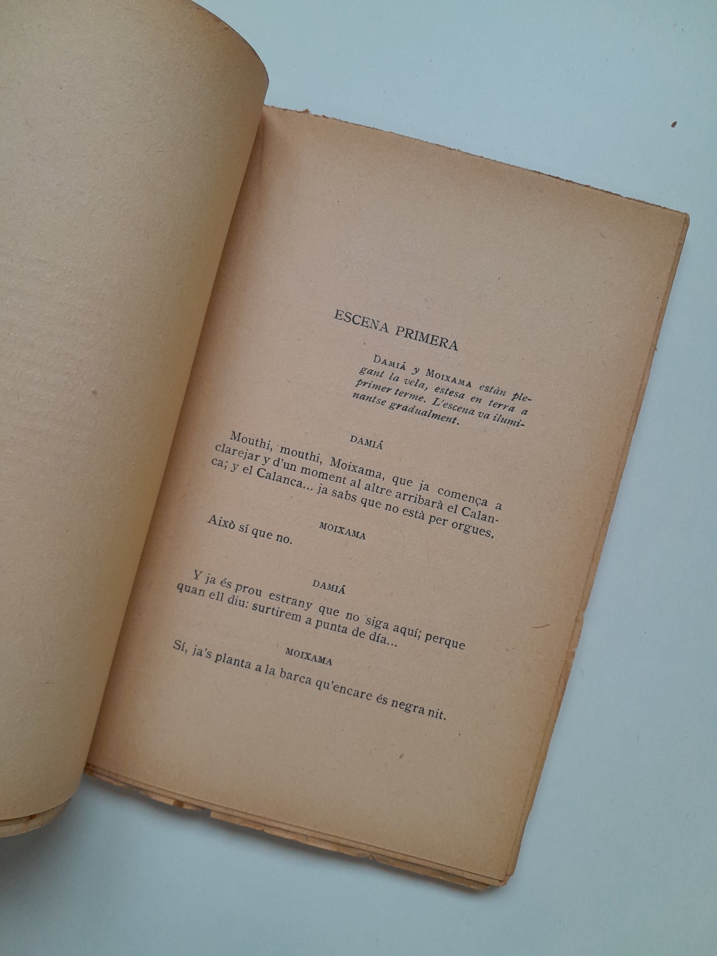 L'AVI - APEL·LES MESTRES (1909)
