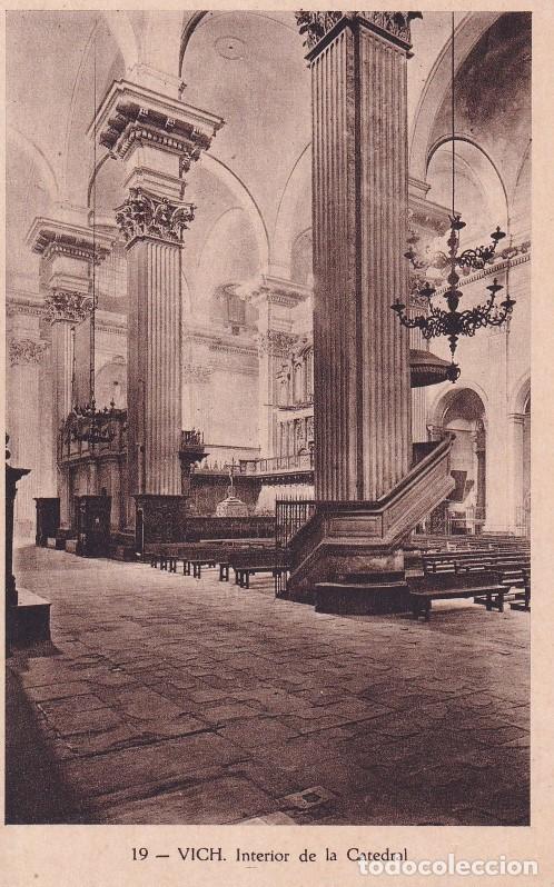 VIC - 19. INTERIOR DE LA CATEDRAL