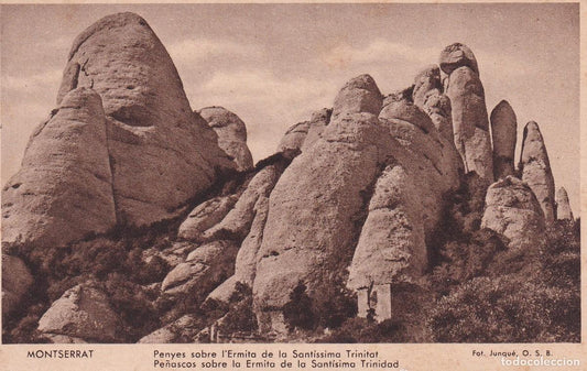 MONTSERRAT - PENYES SOBRE L'ERMITA DE LA SANTÍSSIMA TRINITAT