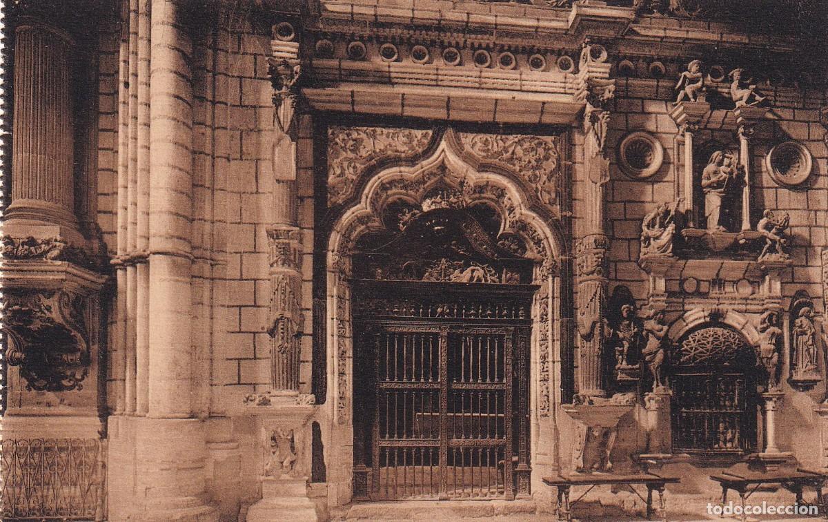 CUENCA - 31. CATEDRAL. PUERTA DE LA CAPILLA DE LOS MUÑOSES